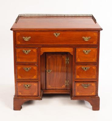 A George III mahogany and inlaid 36c861