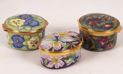 Three Moorcroft enamel boxes Stargazer  36c897