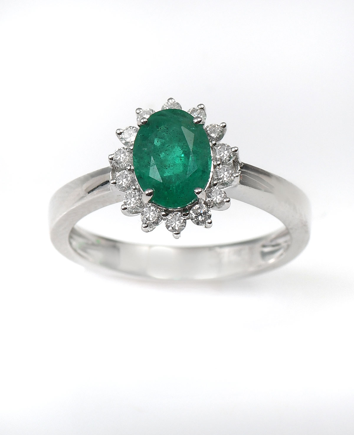 18K EMERALD & DIAMOND RING: 1.29 CT