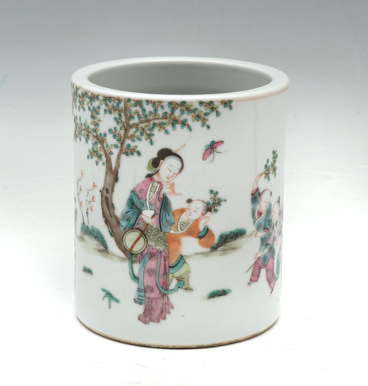 CHINESE FAMILLE ROSE PORCELAIN 36c9a2