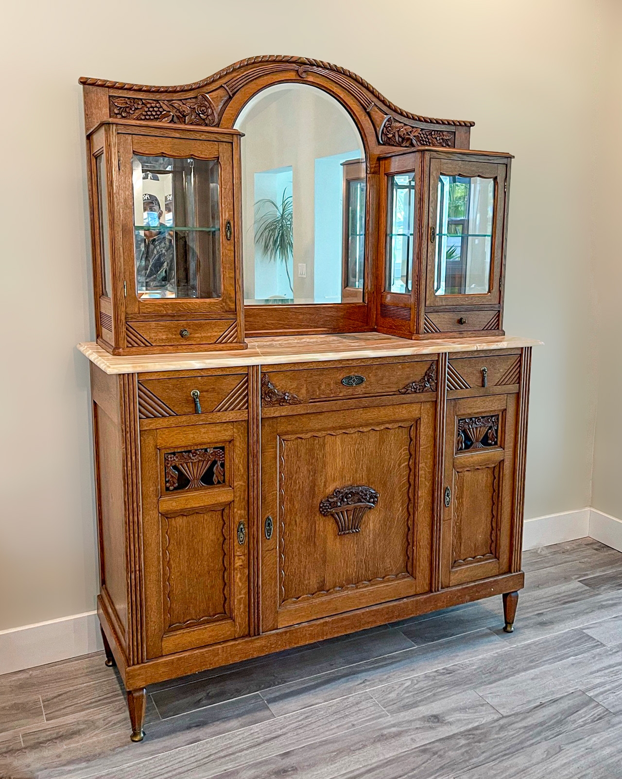 MARBLE TOP MIRROR BACK CHINA HUTCH  36cab9