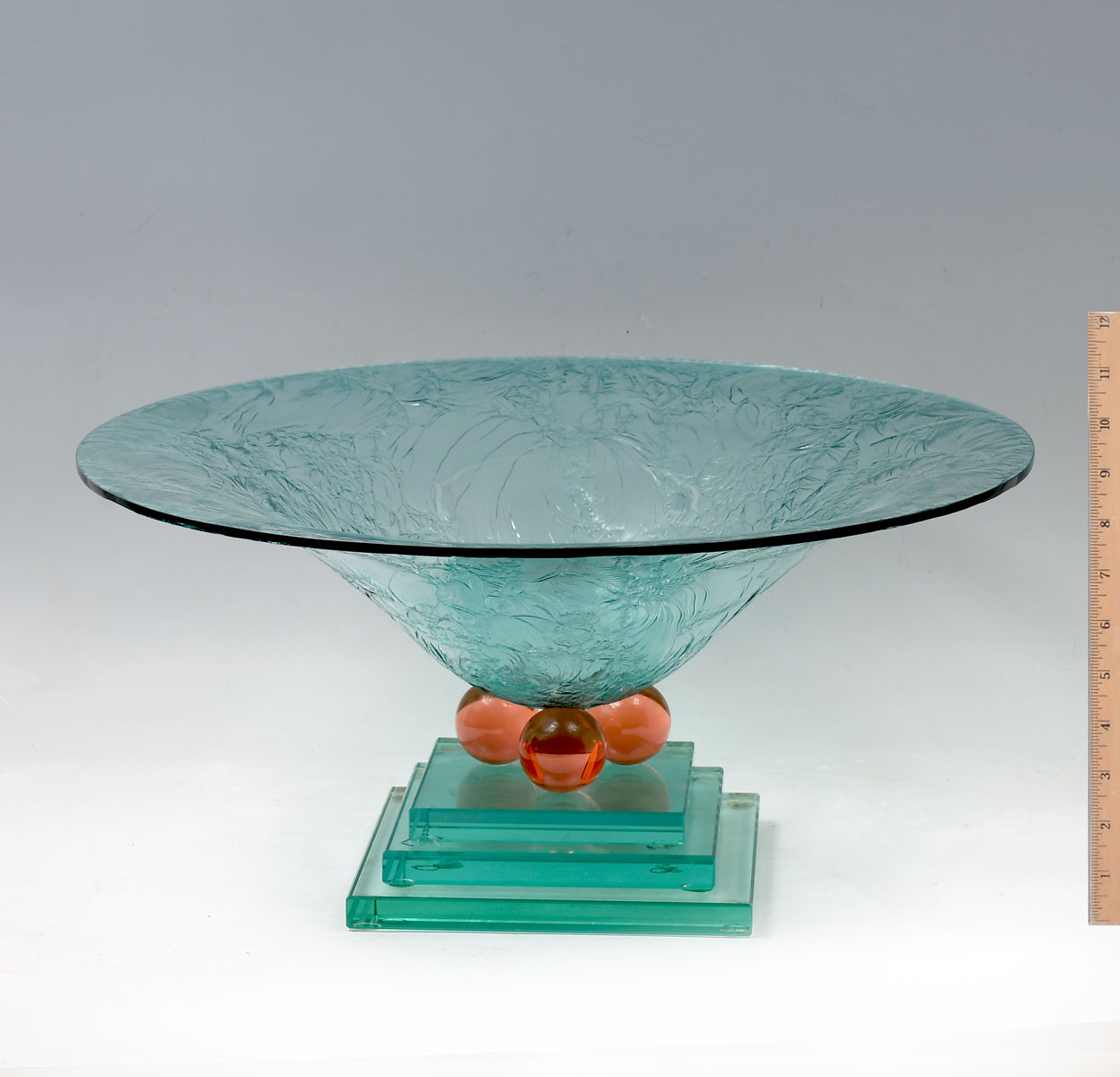 MODERN ART GLASS CENTERPIECE/FRUIT BOWL: