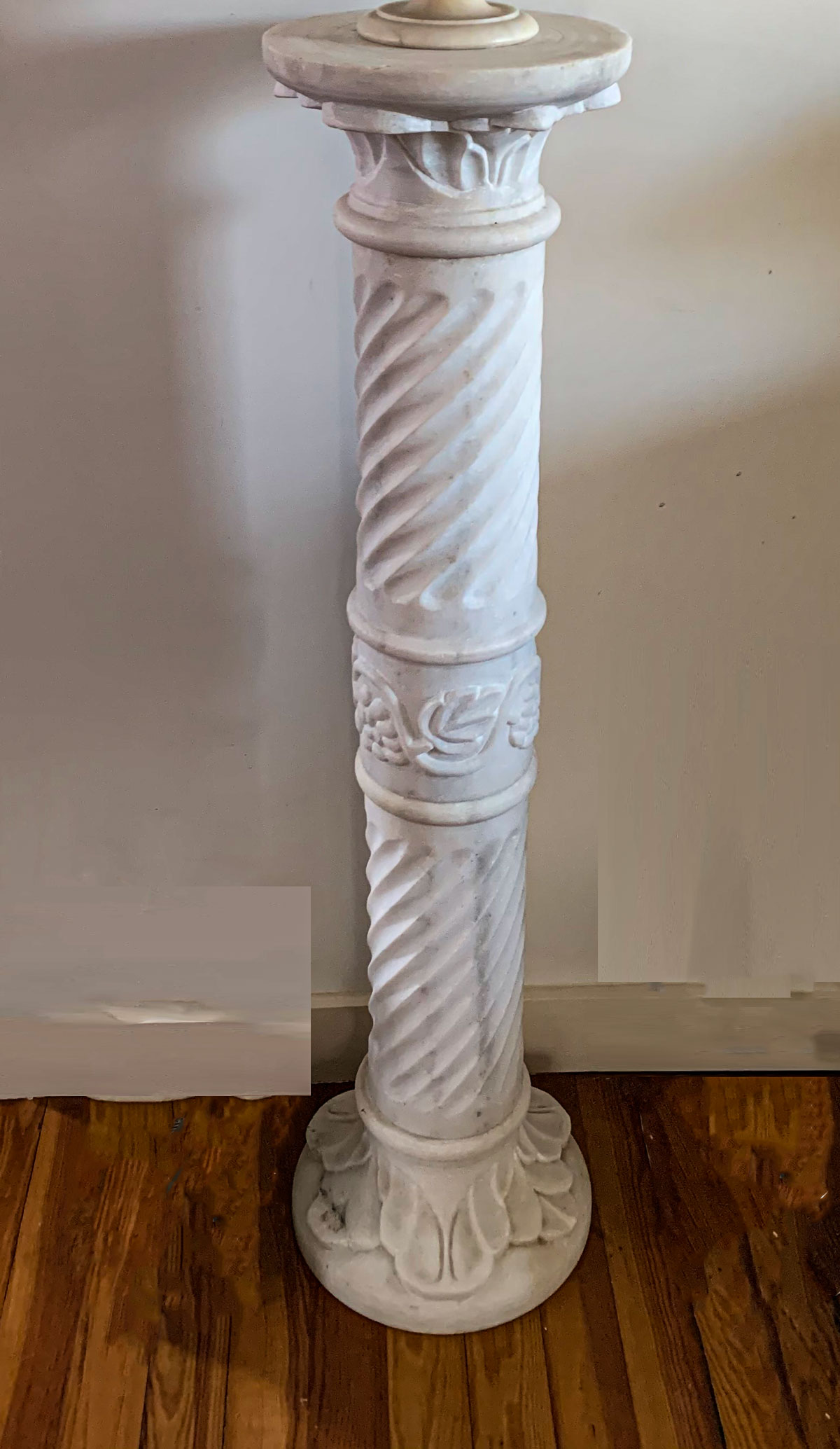 CARVED FLORAL MOTIF MARBLE PEDESTAL  36ccbf