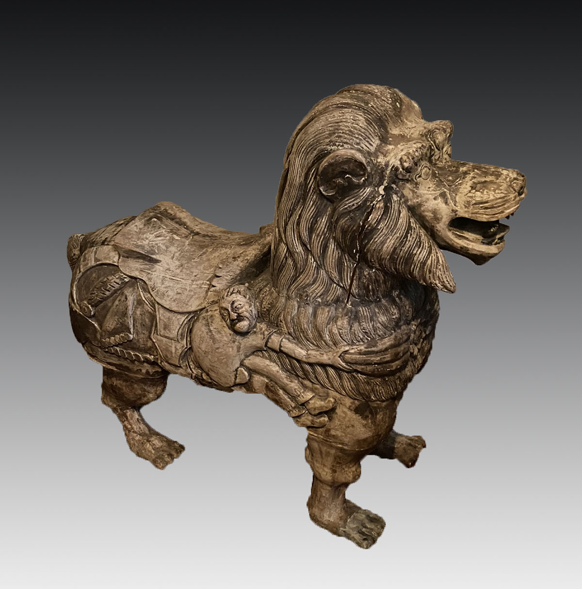 LARGE CARVED CHINESE FOO LION: