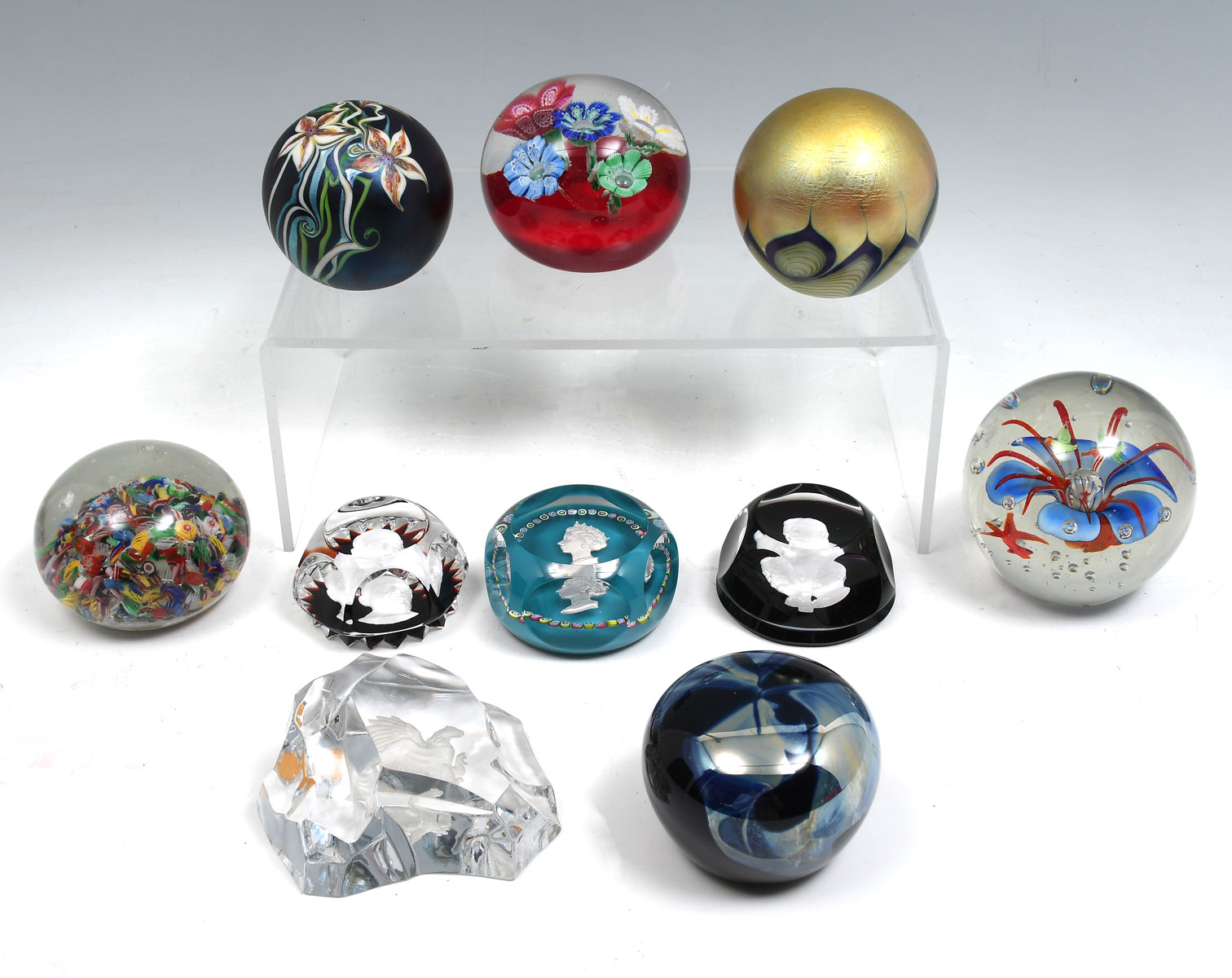 10 PC ART GLASS PAPERWEIGHT COLLECTION  36ccf7