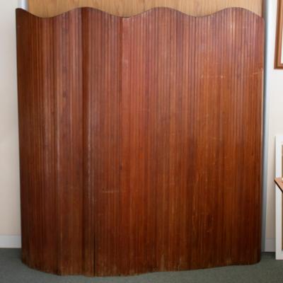 A French Art Deco pine tambour