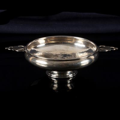 An Arts and Crafts silver quaich,