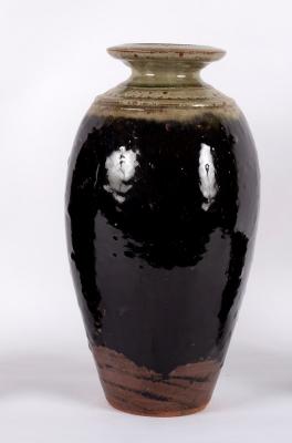 Richard Batterham (born 1936), a stoneware