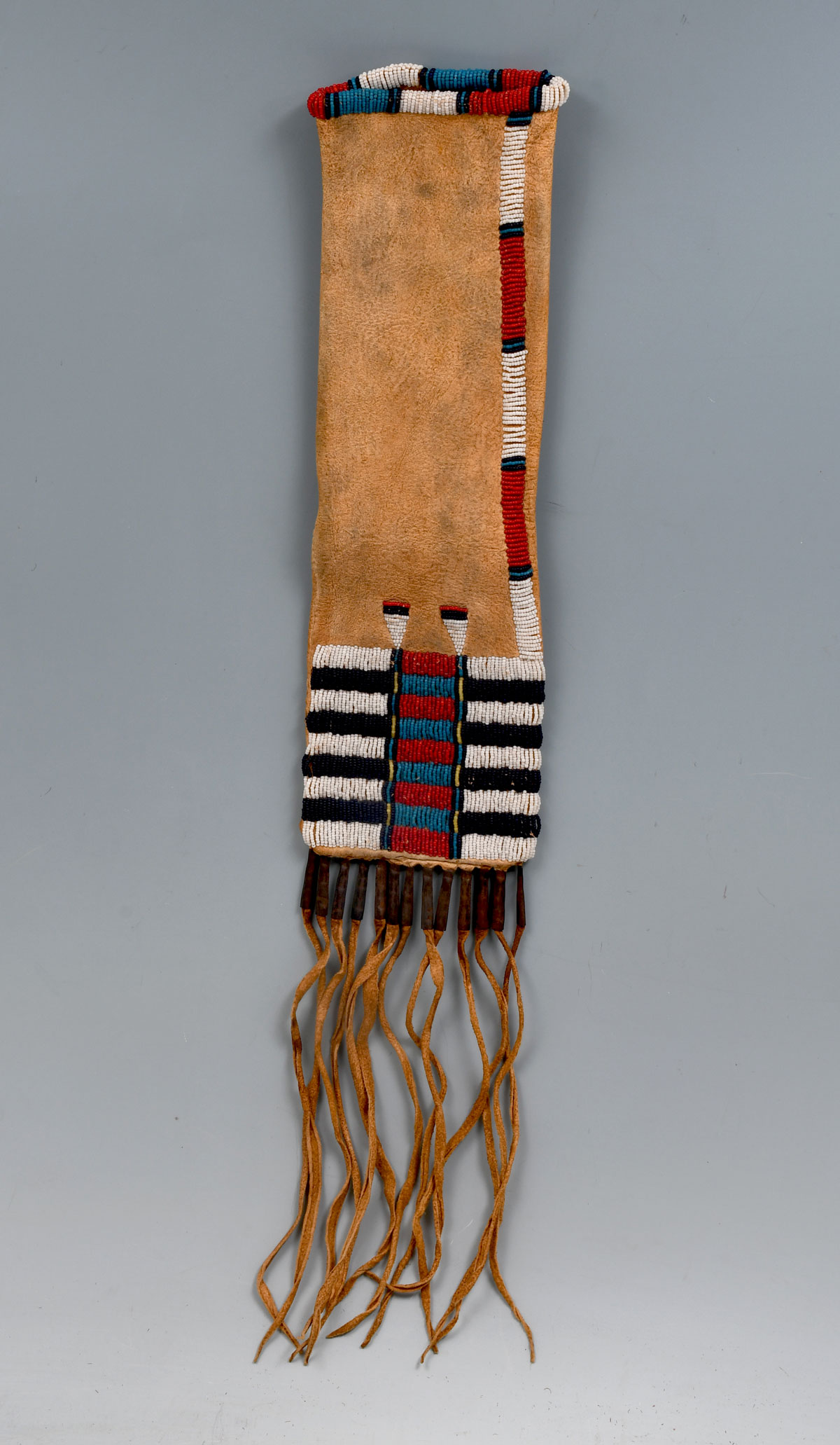 NATIVE AMERICAN INDIAN BEADED HIDE