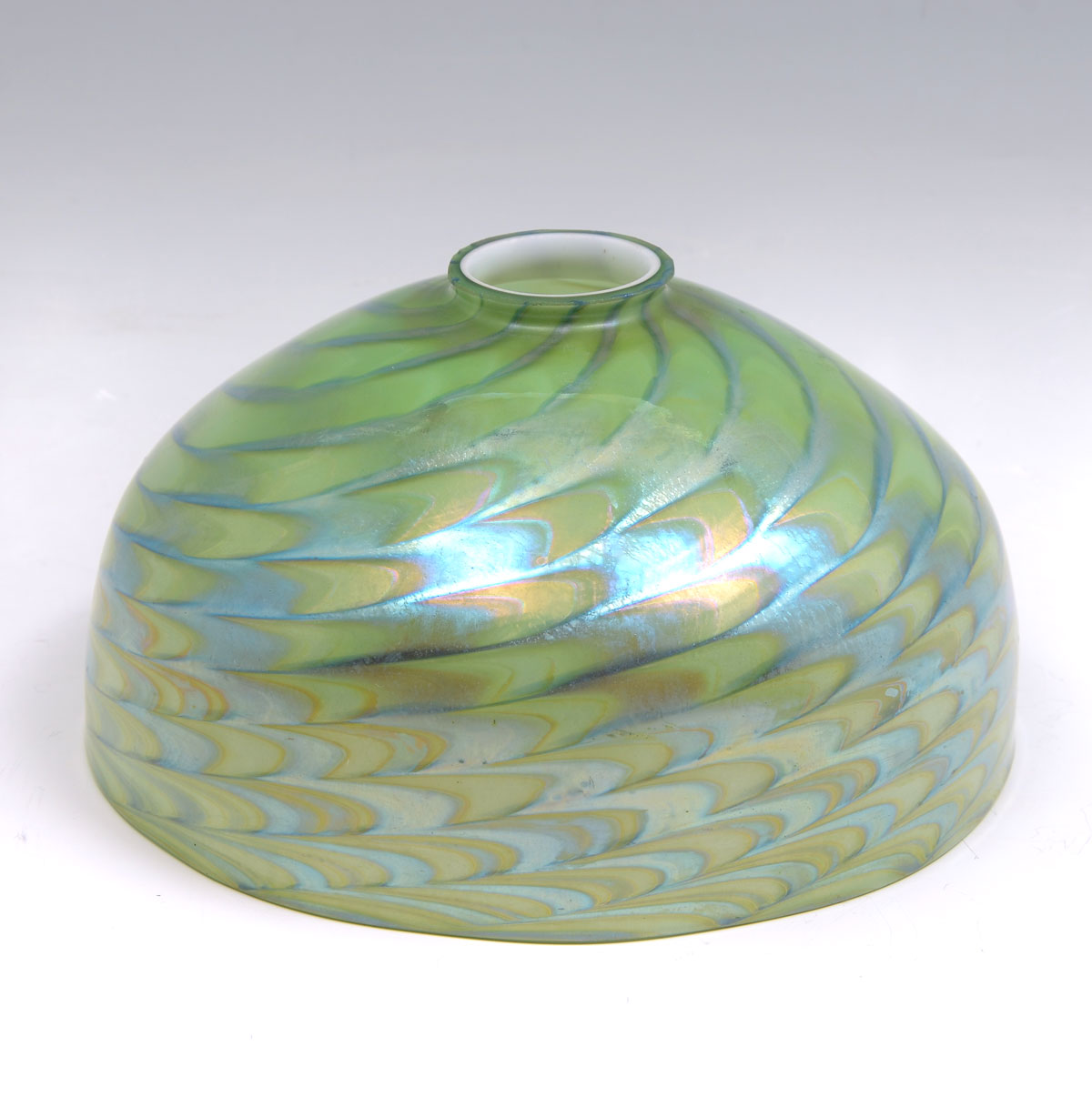 SIGNED TIFFANY STYLE ART GLASS 36d1c0