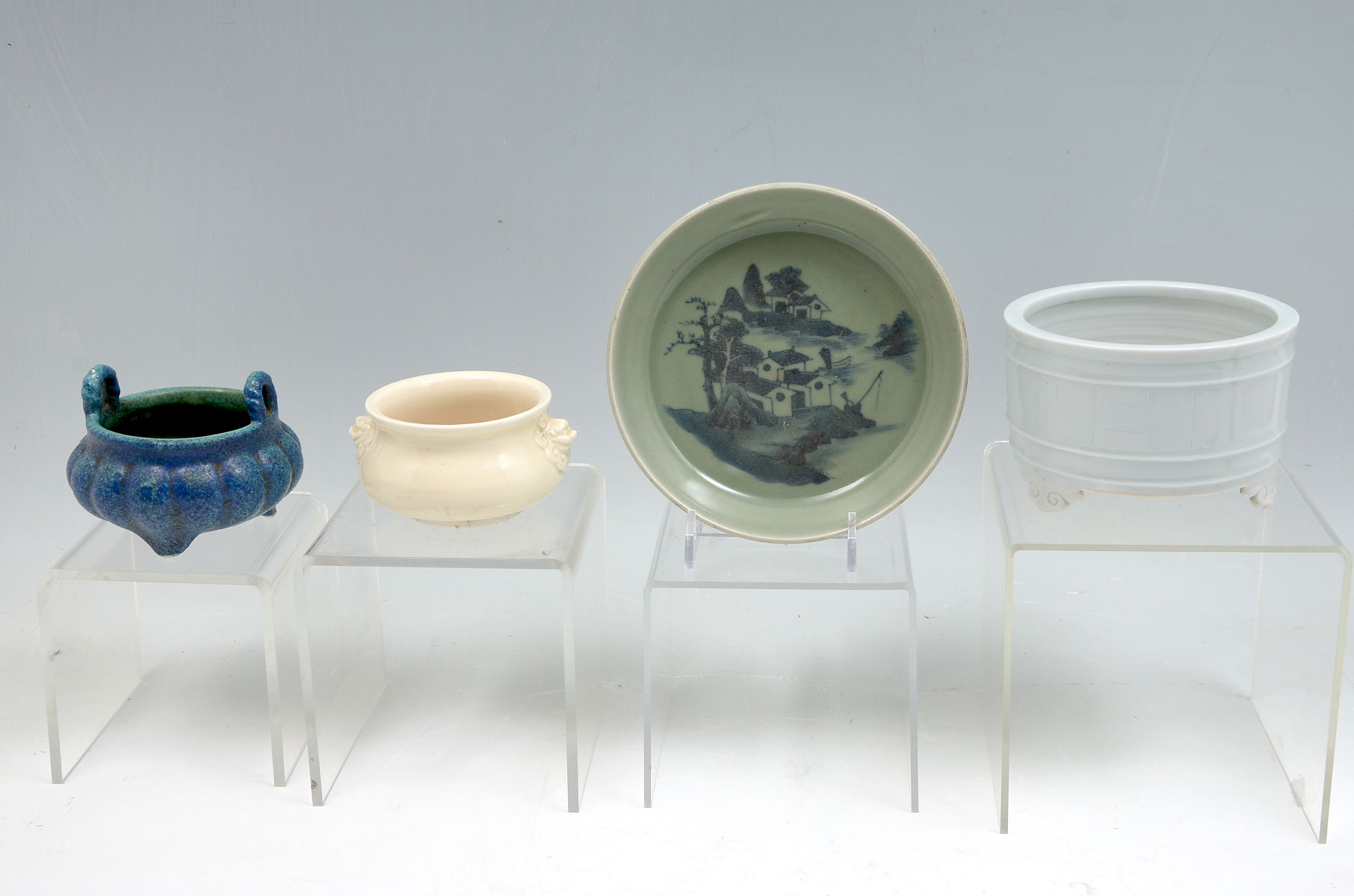 4 PIECE CHINESE PORCELAIN CENSOR
