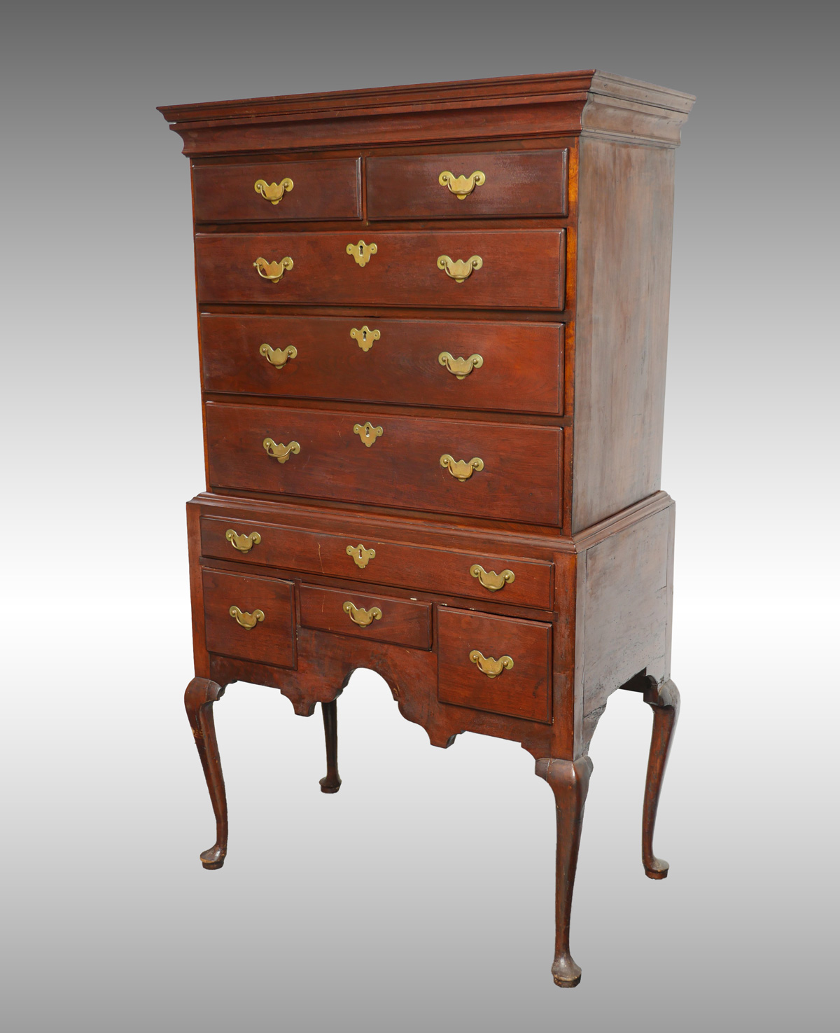 QUEEN ANNE CHEST ON STAND Queen 36d2e2