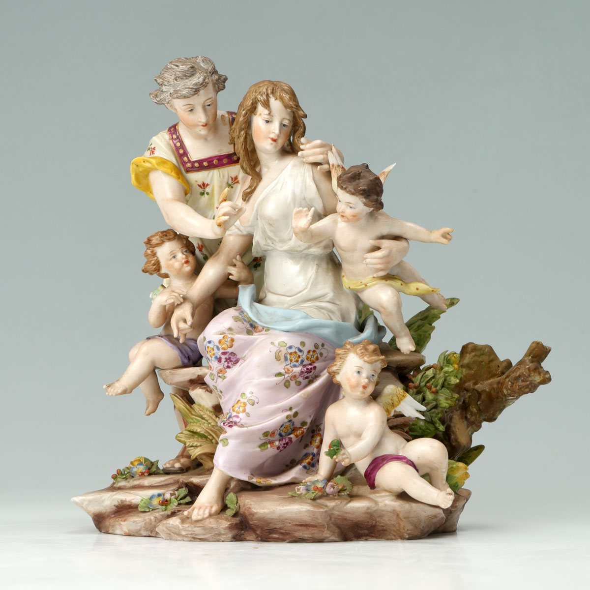 VOLKSTEDT PORCELAIN LOVING COUPLE WITH