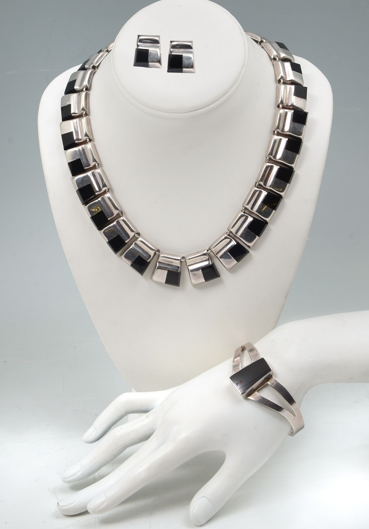 TAXCO STERLING WITH ONYX - NECKLACE,