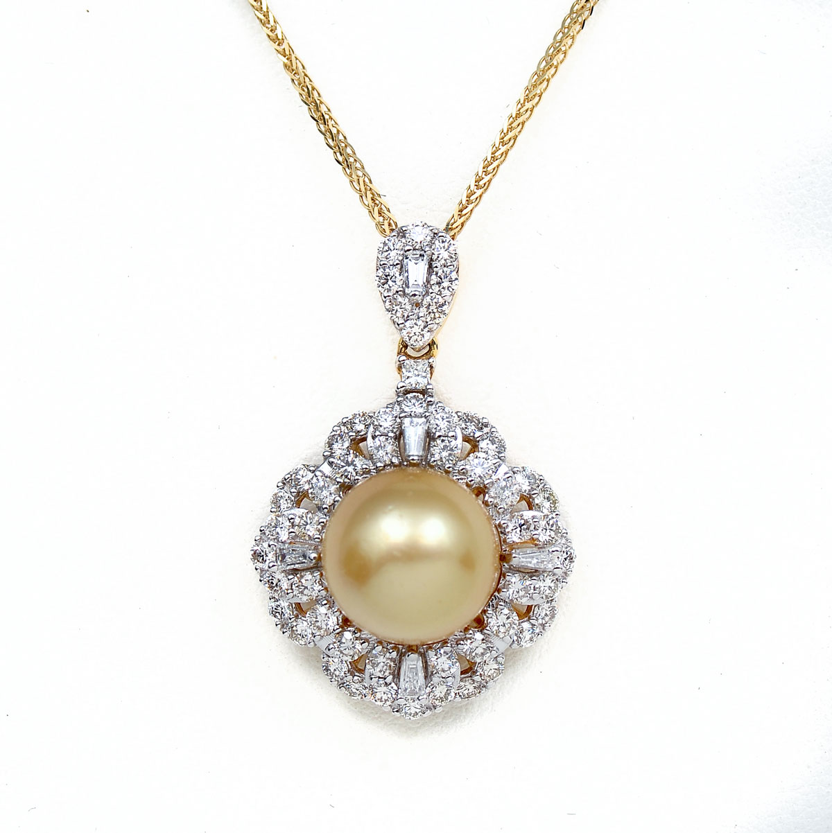 18K GOLDEN SOUTH SEA PEARL NECKLACE 36d415