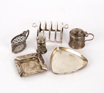 A silver ashtray, Hamilton & Inches,