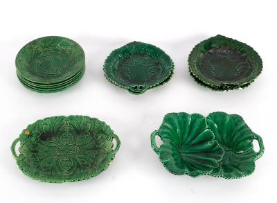 A quantity of Victorian leaf moulded