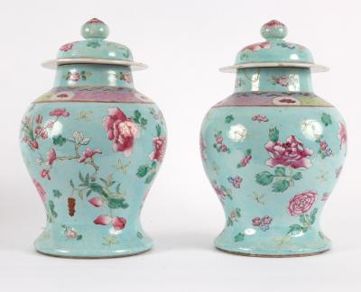 A pair of 20th Century Chinese vases