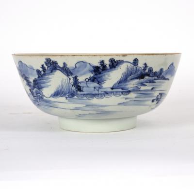 A Chinese porcelain blue and white