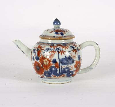 A Chinese Imari bullet-shaped teapot,