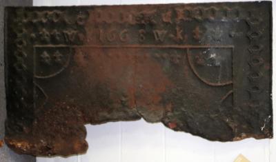 A cast iron fire back, 58cm x 120cm