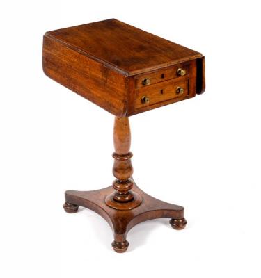 A 19th Century mahogany Pembroke 36d6de