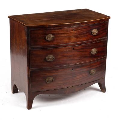 A Regency mahogany bowfront chest