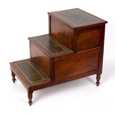 A George III set of mahogany bed