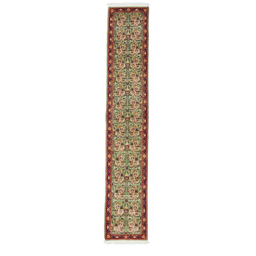 SAROUK RUNNER
WEST PERSIA, MODERN