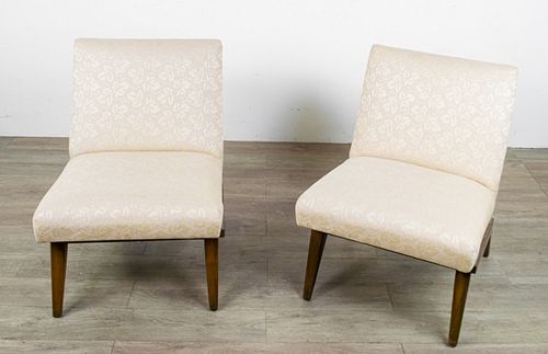 JENS RISOM PAIR OF LOUNGE CHAIRS 36ff1d