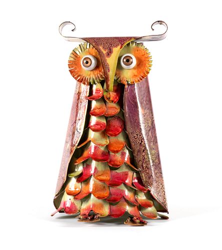 ENAMELED TIN OWL IN THE MANNER 37026f