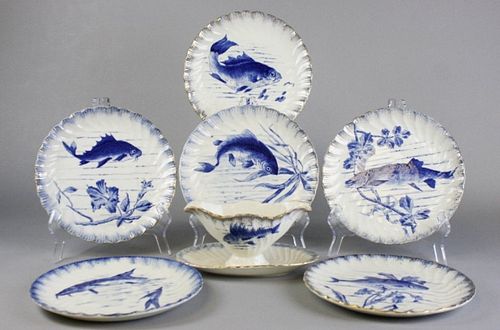 GROUPING OF FISH PORCELAIN PLATES AND