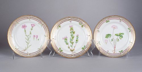 THREE ROYAL COPENHAGEN FLORA DANICA 370396