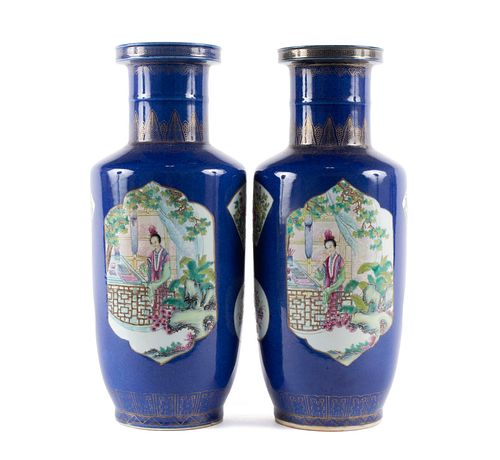 PAIR OF LARGE KANGXI STYLE ROULEAU 3703ca