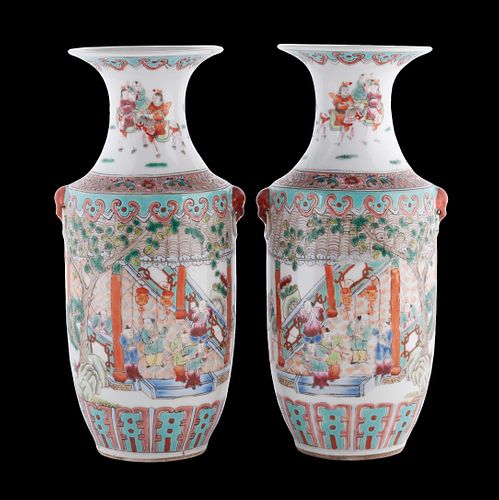 PAIR OF GUANGXU FAMILLE VERTE PORCELAIN 3703cc