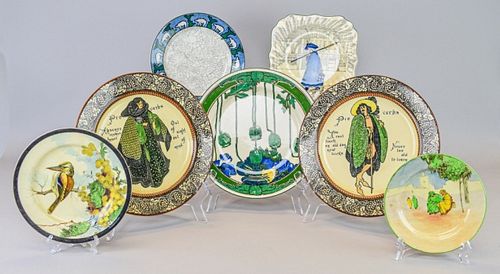 GROUPING OF ROYAL DOULTON PLATES7 Royal