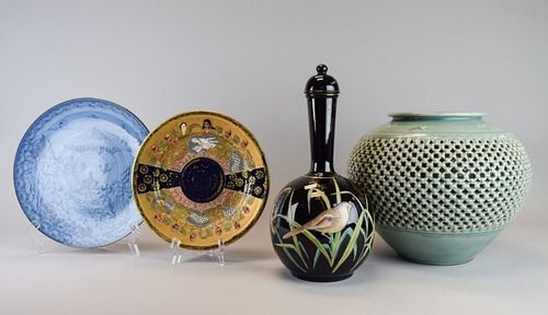 4 PIECE JAPANESE & CHINESE PORCELAIN