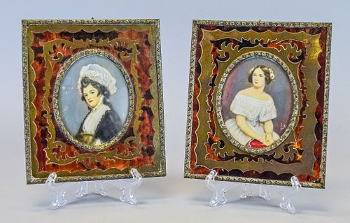 PAIR OF HAND PAINTED MINIATURE PORTRAITS