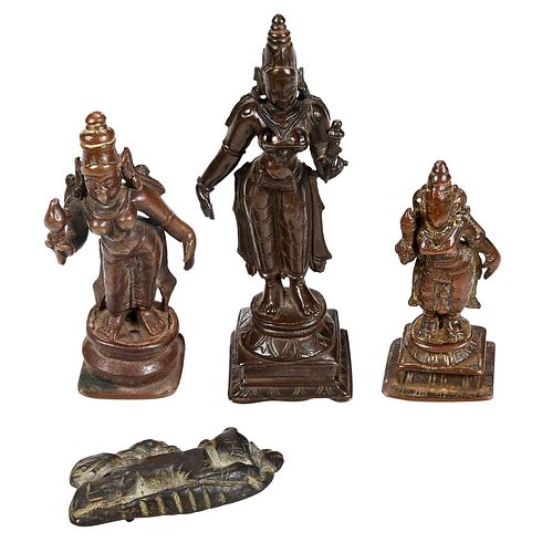 THREE SOUTH INDIAN PARVATI STATUES  370962