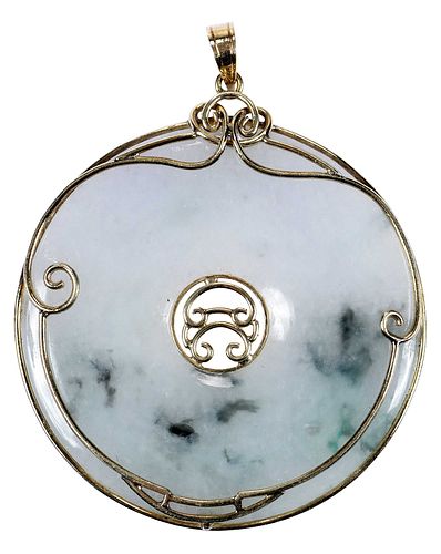 14KT JADE DISC PENDANTone white 3709e6