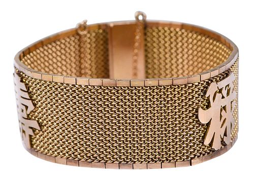 18KT. WIDE MESH BRACELET WITH CHINESE