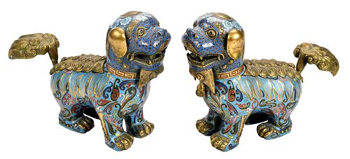TWO CHINESE CLOISONNE FOO DOGSearly 370a1b