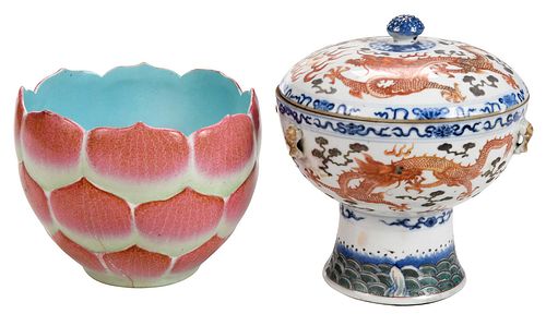 CHINESE PORCELAIN LIDDED KORO AND 370a38