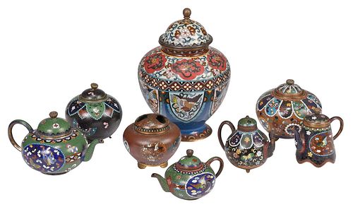 EIGHT ASIAN CLOISONNE LIDDED TEAPOTS 370a3e