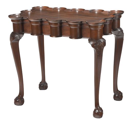 AMERICAN CHIPPENDALE STYLE MAHOGANY 370d58