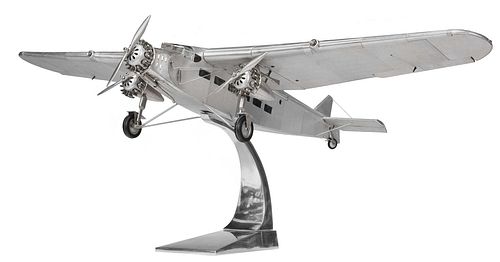 FORD TRIMOTOR MODEL AIRPLANE TIN 370d5f