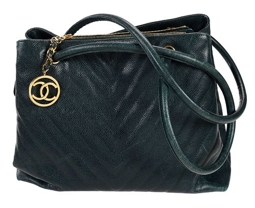 CHANEL LEATHER CHEVRON TOTE GREENcirca 370d91