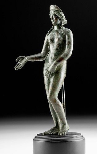 EXHIBITED ROMAN BRONZE FIGURE OF VENUS,