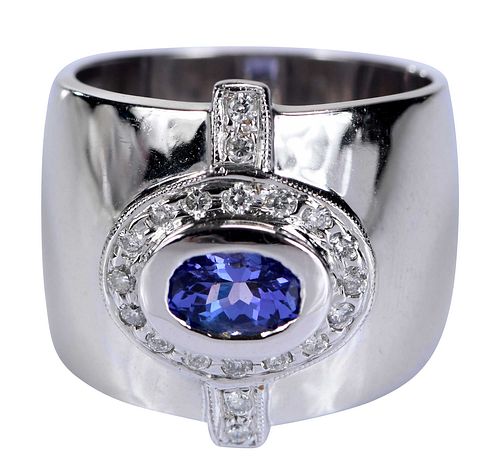 14KT TANZANITE AND DIAMOND RINGone 370e3b