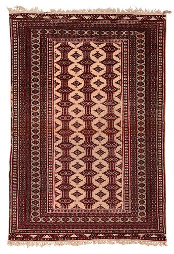 TURKMEN SULTRAN RUG20th century,